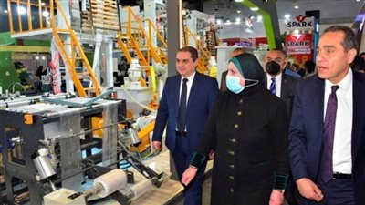 وزيرة التجارة تفتتح فاعليات الدورة الثامنة عشر من 