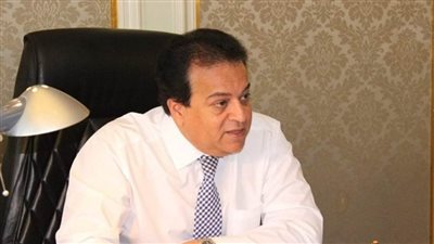 د. خالد عبدالغفار يستعرض تقريرًا عن الأنشطة الرياضية بالجامعات لعام 2021