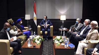 رئيس الوزراء يلتقي نائب رئيس الوزراء وزيرة البيئة والتنمية المستدامة في الكونغو الديمقراطية (صور)