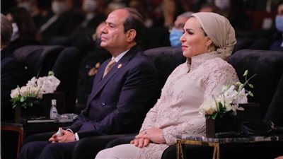 السيدة انتصار السيسى: سعدت بما شاهدته من عروض مبهرة على مسرح شباب العالم 