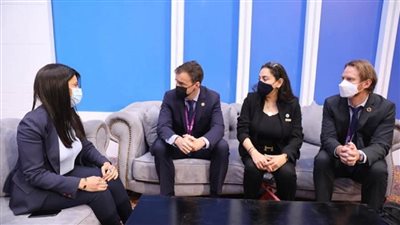 المشاط تلتقي الرئيس التنفيذي لمبادرة الأمم المتحدة 