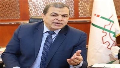 تعيين 699 شابا منهم 22 