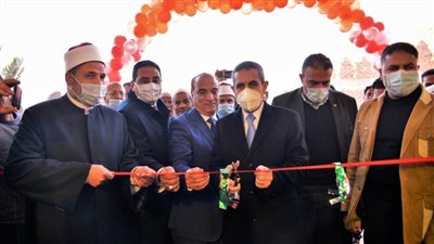محافظ الغربية يفتتح مسجد ومحطتين لمياه الشرب والصرف الصحي في قطور بتكلفة ٦٣٩ مليون جنيه 