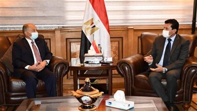 وزير الرياضة يشهد توقيع بروتوكول استضافة مصر لثلاث بطولات دولية (صور)