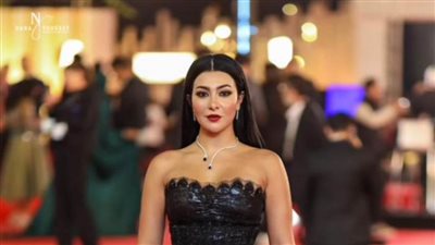 الفاتنة.. ميرهان حسين تستعد لعرض مسرحية 