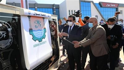 د. خالد عبدالغفار يفتتح المبنى الإداري الجديد بجامعة أسوان (صور)