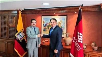 سفير مصر في الإكوادور يبحث سبل التعاون مع رئيس غرفة تجارة كيتو