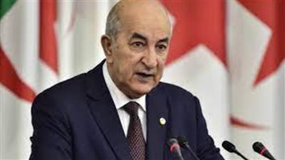 الرئيس الجزائري يغادر مطار هواري بومدين الدولي قادمًا للقاهرة 