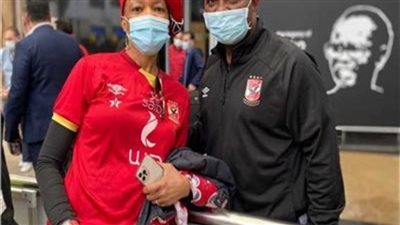 زوجة موسيماني في القاهرة وحسم التجديد للجنوب أفريقي خلال ساعات