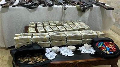 اقتحام 3 أوكار لتجارة المخدرات وضبط 3 متهمين بـ«هيروين وأسلحة آلية» 