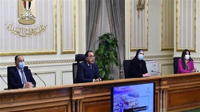 رئيس الوزراء: 45.2 مليار دولار إجمالي الصادرات المصرية في 2021 (صور)