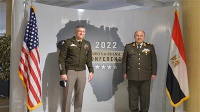 الفريق أسامة عسكر يعود إلى أرض الوطن بعد انتهاء زيارته لإيطاليا (صور)