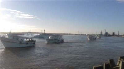 استئناف حركة الملاحة بالبحر المتوسط وبحيرة البرلس بعد تحسن حالة الطقس