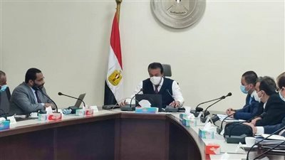 د. خالد عبدالغفار يوجه بتطعيم العاملين بالقطاع السياحي بالجرعات التنشيطية خلال الفترة القادمة (صور)