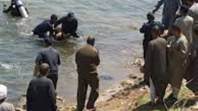 أم تلقي بطفلتها من أعلي كوبري قصر النيل.. وتبرر : طليقي مابيصرفش علينا وأبويا بيدِّينا قليل والدنيا صعبة