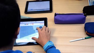 عاجل | الحكومة تنفي صدور قرار رسمي يحدد ضوابط أداء امتحانات الثانوية العامة