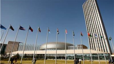 اليوم.. قمة أفريقية أوروبية لمناقشة أزمات الطاقة والمناخ واللقاحات