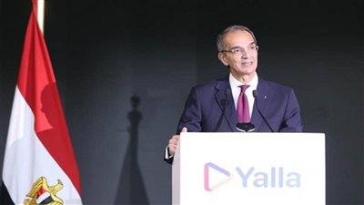 وزير الاتصالات يشهد فاعليات إطلاق البريد المصري لـ 