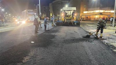 محافظ بورسعيد :استمرار أعمال الرصف بشارع النصر مع تقاطع شارع اسوان