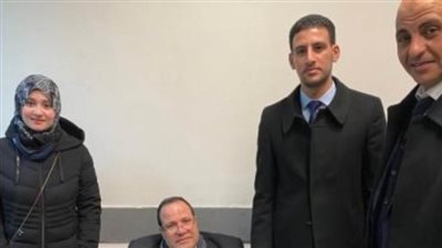 جمارك مطار القاهرة تضبط تهريب عدد من المشغولات الذهبية المرصعة بالألماظ