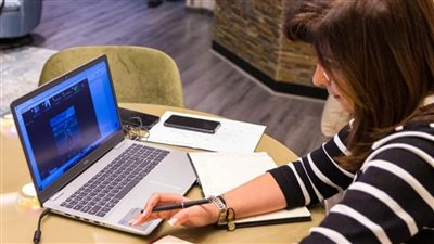 وزيرة الهجرة تعقد اجتماعا بممثلين عن الجالية والطلبة المصريين في أوكرانيا (صور)