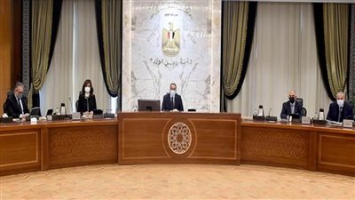 رئيس الوزراء يهنىء الرئيس والحكومة وجموع الشعب المصري العظيم بذكرى الإسراء والمعراج (صور)