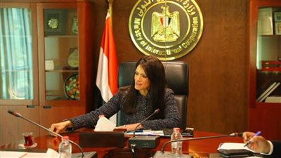 وزيرة التعاون الدولي تلتقي بعثة مجموعة البنك الدولي لبحث عدد من الملفات المهمة (صور)