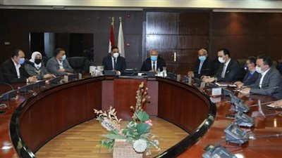 وزير النقل يشهد توقيع بروتوكول تعاون لإنشاء كوبري بـ 344 مليون جنيه (صور)