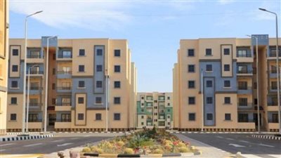 طرح 11 محلا تجاريا وصيدليتين للبيع بالمزاد العلني في مدينتي أكتوبر والعبور الجديدتين