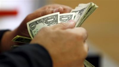 سعر الدولار بمنتصف التعاملات اليوم بالبنوك المصرية