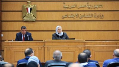 وزيرة التضامن: الانحياز لأسر المرأة المعيلة وذوي الاحتياجات الخاصة والفئات غير القادرة لتحسين مستوى معيشتها (صور)
