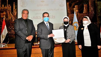 الغربية تنظم لقاء عن دور المرأة والشباب في الجمهورية الجديدة (صور)