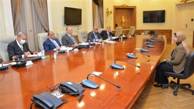 وزير التنمية المحلية يترأس لجنة المقابلات الشخصية لاختيار 58 رئيس حي ومدينة