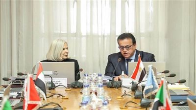 د. خالد عبد الغفار يؤكد أهمية مواصلة الجهود في الملفات الصحية لتحقيق الأمن الصحي للشعوب العربية (صور)