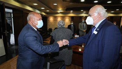 وزير النقل: تعاون مع «هيرنكنشت» لتوريد ماكينات تنفيذ الخط الرابع لمترو أنفاق (صور)