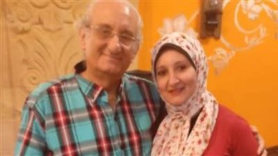 هبة أحمد حلاوة ترثى والدها: تحت التراب نزلت معاك روحى