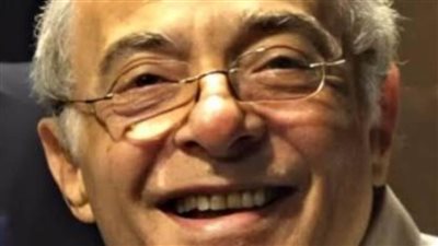 عمرو عرفة ناعياً عهدى صادق: ربنا يرحمك يا صادق الاسم والفعل