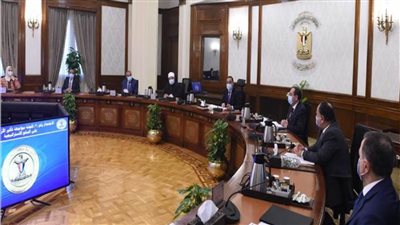 مدبولي يترأس الاجتماع الثالث للجنة مواجهة تأثير الأزمة العالمية على السلع الاستراتيجية