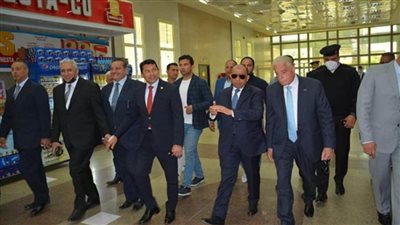 وزيرا التنمية المحلية والشباب ومحافظ جنوب سيناء يتفقدون منفذ طابا البري (صور)