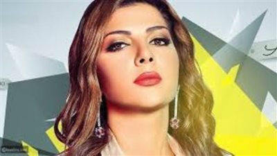 بفستان أصفر.. أصالة تتالق في أحدث ظهور | صورة 