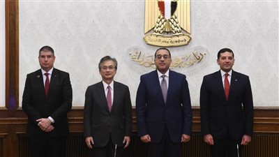 رئيس الوزراء يشهد مراسم التوقيع على مذكرة تفاهم بين الهيئة العامة للاستثمار وشركة 