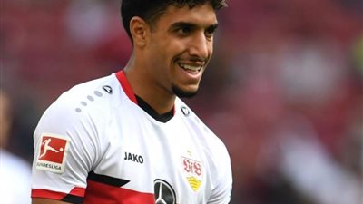 عمر مرموش يفوز بجائزة أفضل لاعب صاعد بالدوري الألماني عن شهر مارس