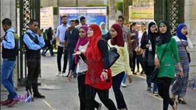 بدء امتحانات «الميدتيرم» في كلية الزراعة جامعة عين شمس