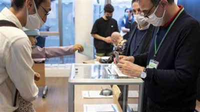 100 ألف حالة.. مصير مصابي كورونا في انتخابات الرئاسة الفرنسية 2022