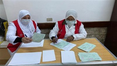 الصحة: فحص مليون و719 ألف طالب بالصف الأول الإعدادي (صور)