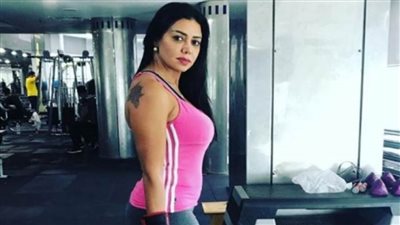  رانيا يوسف تستعرض رشاقتها في الجيم | فيديو 