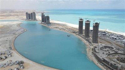 وزير الإسكان يتابع الموقف التنفيذي للمشروعات في مدينة العلمين الجديدة (صور)