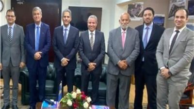 قطاع الأعمال: توقيع عقد تطوير كورنيش المقطم بتكلفة 32 مليار جنيه