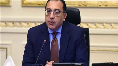 رئيس الوزراء يتابع تنفيذ مشروعات الإسكان والطرق والمحاور بالإسكندرية