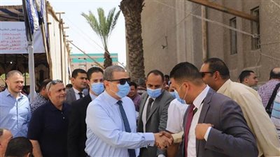 وزير القوى العاملة يتابع تلقي طلبات 1034 لجنة نقابية (صور)